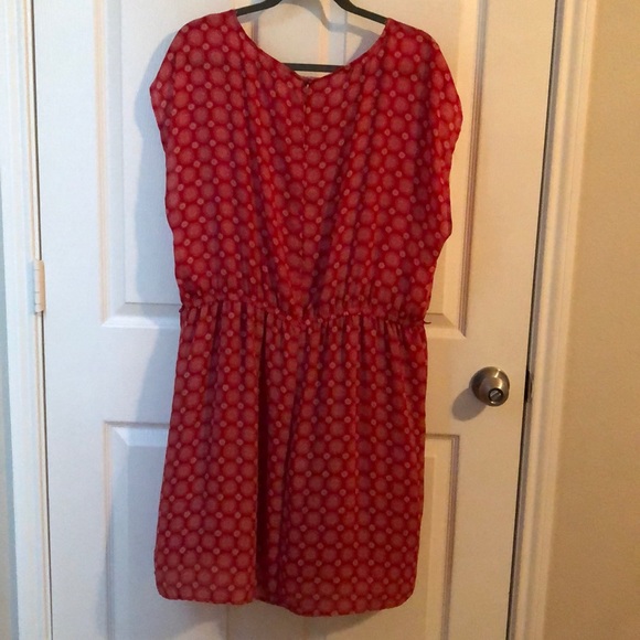 Forever 21 red dress. - Picture 4 of 7